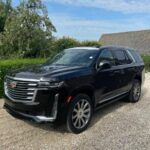 Cadillac Escalade grijs kenteken c-stijl ombouw