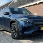 Mercedes EQB grijs kenteken ombouw