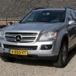 Mercedes GL-Klasse X164 grijs kenteken c-stijl ombouw
