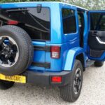 Jeep Wrangler Unlimited JL grijs kenteken ombouw