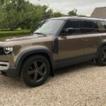 Land Rover Defender 110 L663 grijs kenteken ombouw