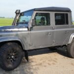 Land Rover Defender 110 Pickup grijs kenteken ombouw
